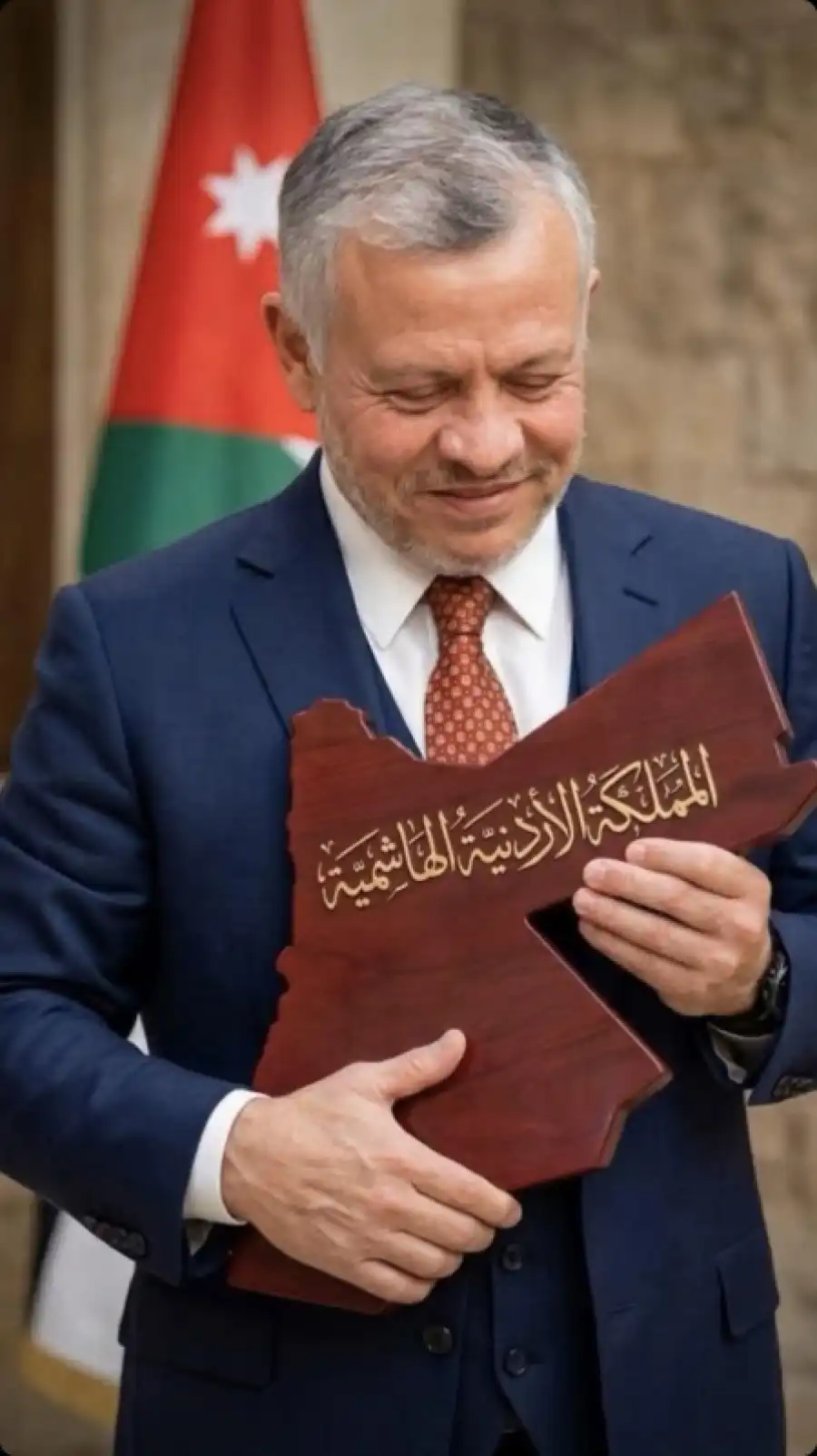 مدار الساعة,مقالات,الحسين بن علي,الملك عبدالله الثاني,الثورة العربية الكبرى,عيد الجلوس,الجيش العربي