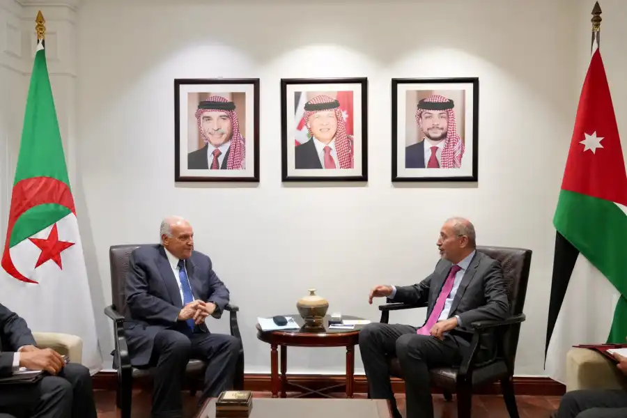 مدار الساعة,أخبار الأردن,اخبار الاردن,نائب رئيس الوزراء,وزير الخارجية وشؤون المغتربين,رئيس الوزراء,أيمن الصفدي,الملك عبدالله الثاني,الضفة الغربية,جامعة الدول العربية