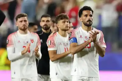 الأردنيون يضبطون منبهاتهم.. السادسة صباحا موعد