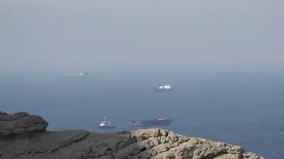 عمان.. ممر بحري مؤقت للعبور من