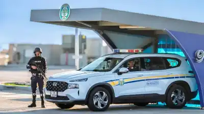 ضبط مركبة تسير بسرعة 217 على