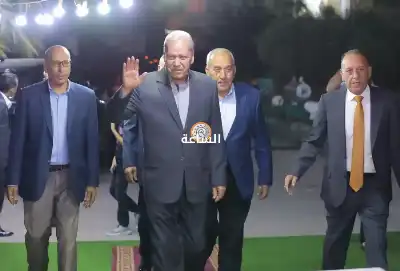 الباشا عدنان أبو جسار الزبون يولم