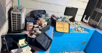 هذه المبالغ.. ضبطت مع مسؤول عراقي..