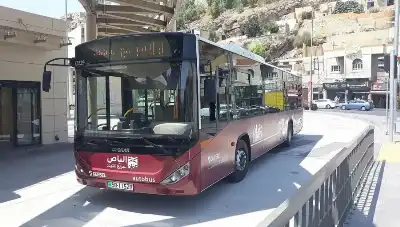 النقل في عمّان.. منظومة حديثة تعزز