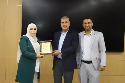 الخرابشة يكرّم الموظفين الفائزين بجائزة الفكرة