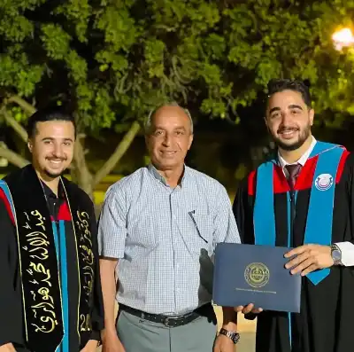 الدكتور عبدالإله والدكتور عبد الرحمن هواري..