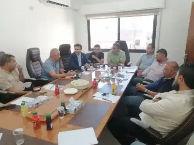 نقابة الأطباء البيطريين تبحث تحديات استيراد