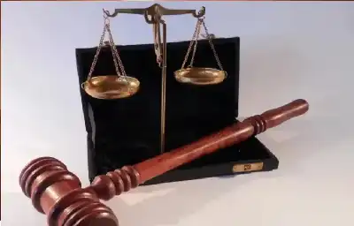 حكم تحريض الزوج على الطلاق والتدخل