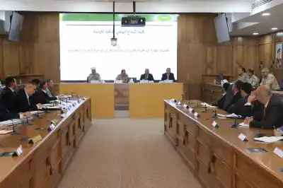 كلية الدفاع الوطني تناقش تحصين الجبهة