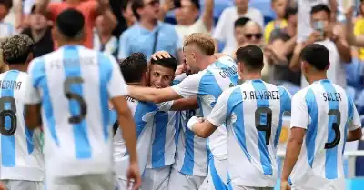 الفيفا يفتح إجراءات تأديبية بحق منتخب