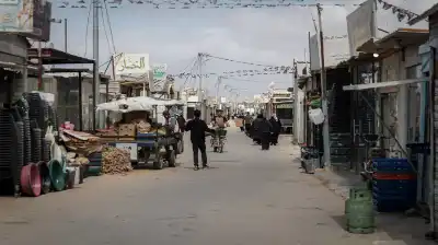 انخفاض تصاريح العمل للاجئين السوريين في