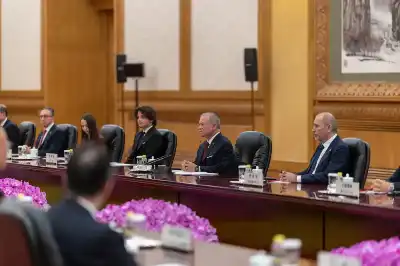 الملك والرئيس الصيني يعقدان مباحثات في