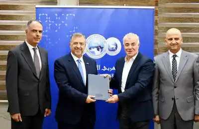 البنك العربي الإسلامي الدولي وشركة الإبداعية