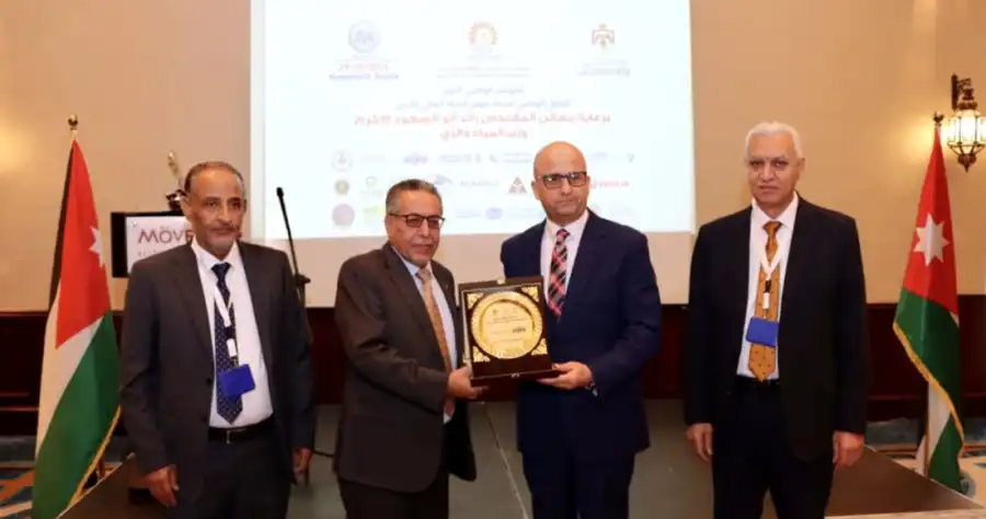 مدار الساعة,أخبار البنوك والشركات,البنك العربي الإسلامي الدولي,المملكة الأردنية الهاشمية,البنك العربي,التنمية المستدامة