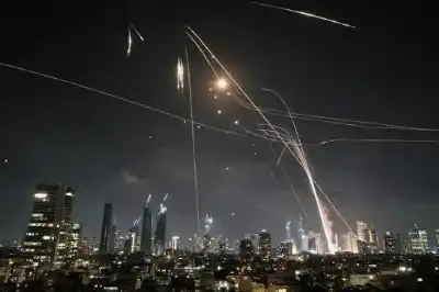 إيران: إطلاق صواريخ على قواعد أمريكية