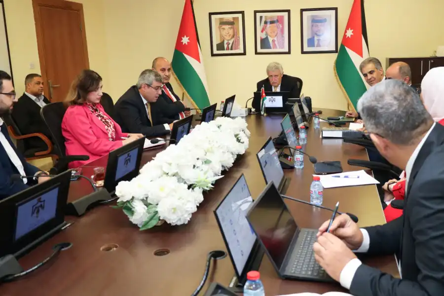 مدار الساعة,أخبار اقتصادية,وزير النقل,المؤسسة العامة للضمان الاجتماعي,هيئة تنظيم النقل البري,وزارة النقل,الضمان الاجتماعي