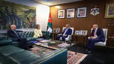 جعفر حسان يتسلم تقرير حالة حقوق