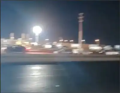 أمام رئيس الوزراء.. حتى لا تقع