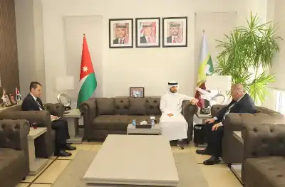 الملكاوي يلتقي القائم بأعمال السفير الكويتي
