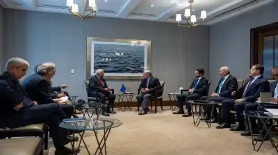 الملك يلتقي رئيس المجلس الأوروبي على