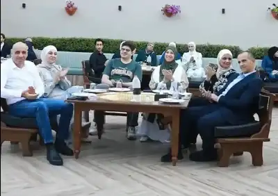 أكاديمية بناة الغد تحتفي بتفوق طلبتها..