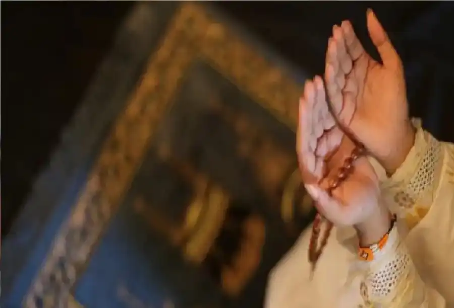 مدار الساعة,شؤون دينية