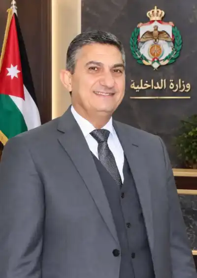 المحافظ أسامة الهاشم.. مبارك الثقة الملكية