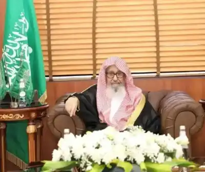 مفتي السعودية عن جماعة الحوثي.. عصابة