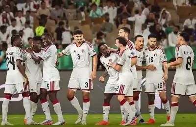 الإمارات تطيح بالمنتخب البحريني وتحرمها من