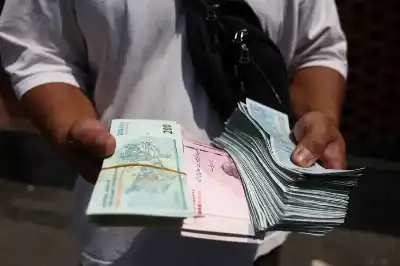 إيران تحت ضغط الحرب والعقوبات.. انهيار