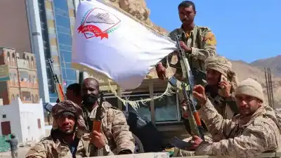 فجر اليمن يطارد الحوثيين.. تحرير باب