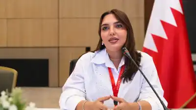 البحرينية الوحيدة بين المشاركين.. دلال العلوي