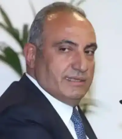 شقيقة امين عمان السابق يوسف الشواربة..