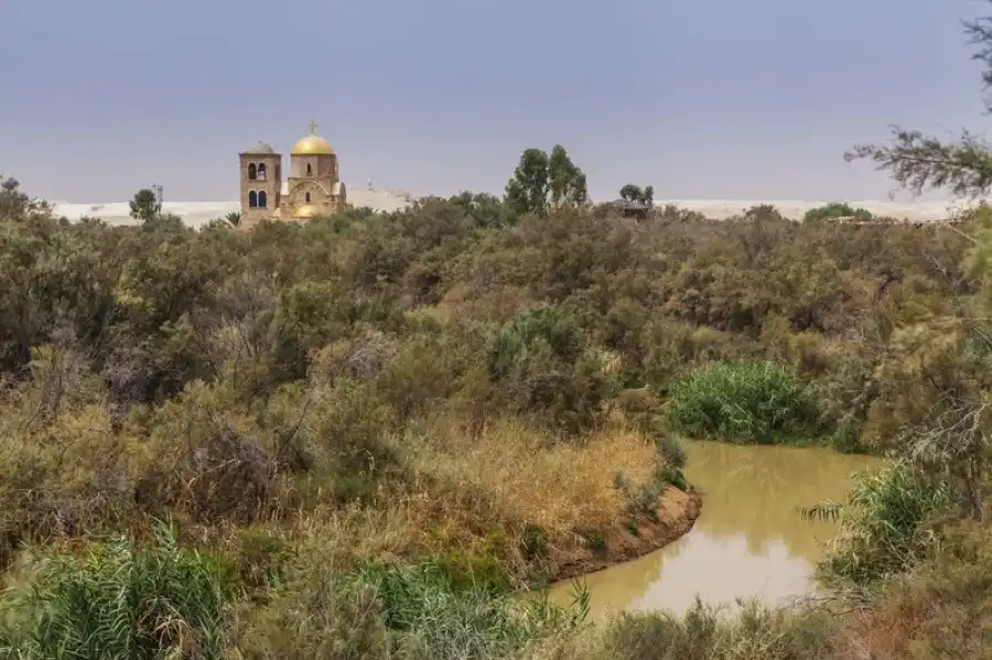 مدار الساعة,شؤون دينية,أخبار السياحة في الأردن,الجامعة الهاشمية,الضفة الغربية,البحر الميت