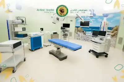 غرف العمليات في مستشفى الكندي.. تكامل