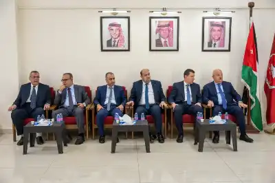 الجامعة الهاشمية تقيم بيت عزاء لفقيد