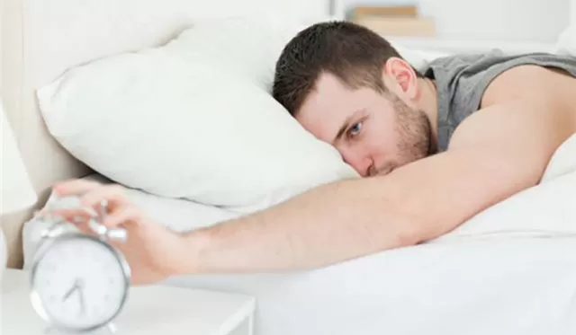 مدار الساعة,أخبار خفيفة ومنوعة