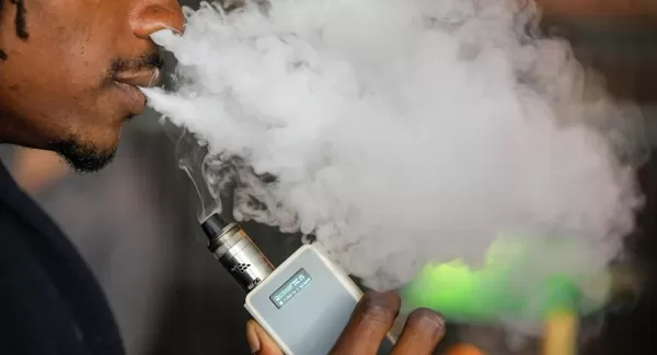 مدار الساعة,أخبار خفيفة ومنوعة,وزير الصحة