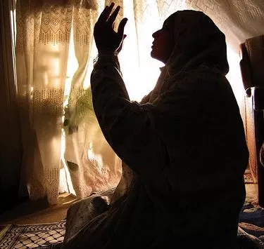 مدار الساعة,شؤون دينية