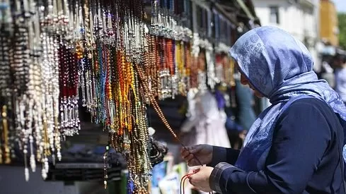 مدار الساعة,شؤون دينية