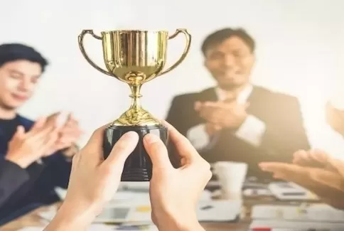 مدار الساعة,أخبار الجامعات الأردنية