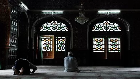 مدار الساعة,شؤون دينية