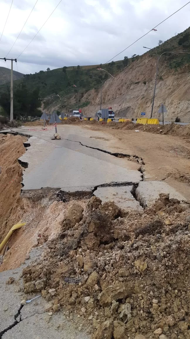 مدار الساعة,مقالات