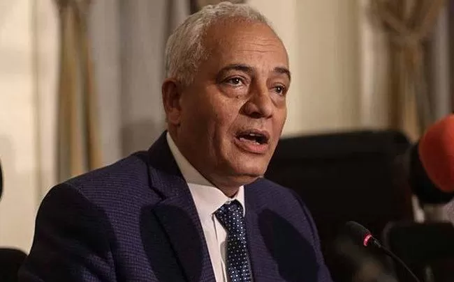 مدار الساعة,أخبار خفيفة ومنوعة,وزير التربية والتعليم,كورونا