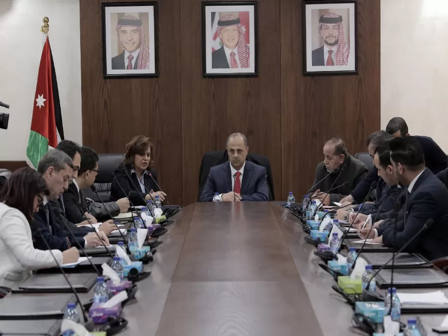 مدار الساعة,أخبار اقتصادية,خير ابو صعيليك,المؤسسة العامة للضمان الاجتماعي,الضمان الاجتماعي,بنك الاتحاد,مستشفى معان