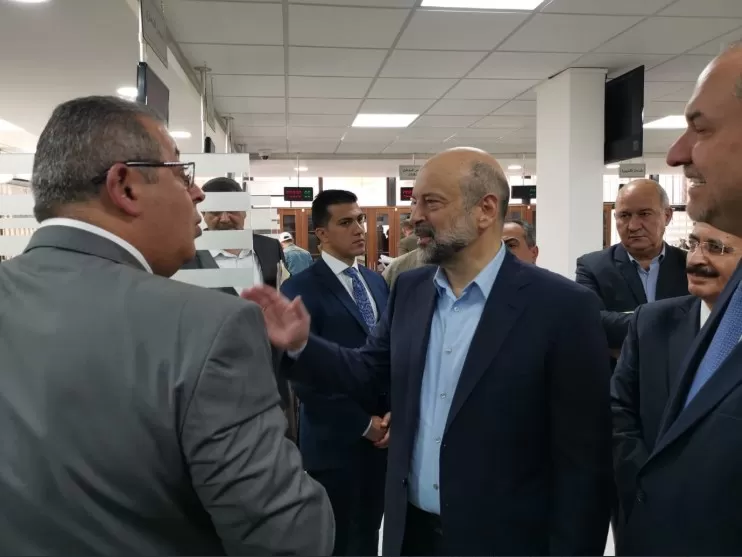 مدار الساعة,أخبار الأردن,اخبار الاردن,وزير العدل,بسام التلهوني,مركز الخدمات الحكومي,رئيس الوزراء,وزارة العدل,دائرة الأراضي والمساحة,وزارة الخارجية,الأوراق المالية,إدارة ترخيص السواقين والمركبات,التنفيذ القضائي
