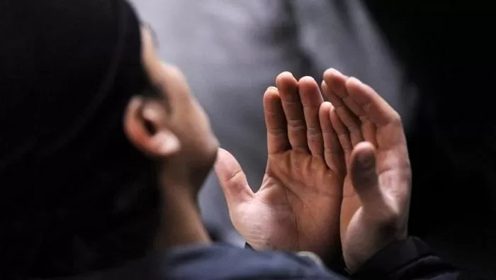مدار الساعة,شؤون دينية