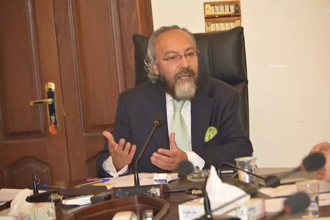 مدار الساعة,مقالات