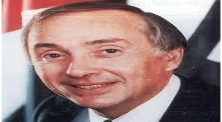 مدار الساعة,مقالات