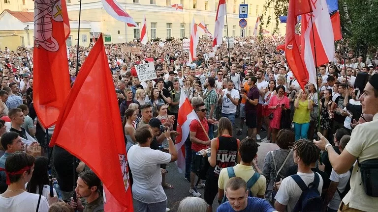 مدار الساعة,أخبار عربية ودولية